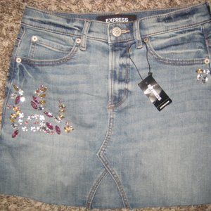 Denim Express skirt New W/ Tags